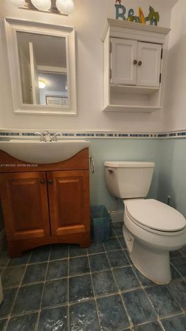 60 Markham C 60, Deerfield Beach, FL 33442