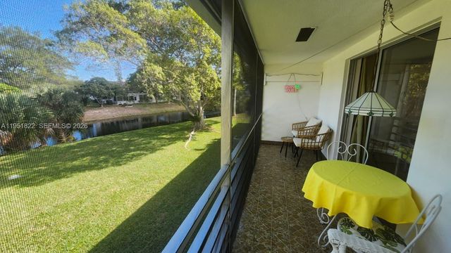 60 Markham C 60, Deerfield Beach, FL 33442