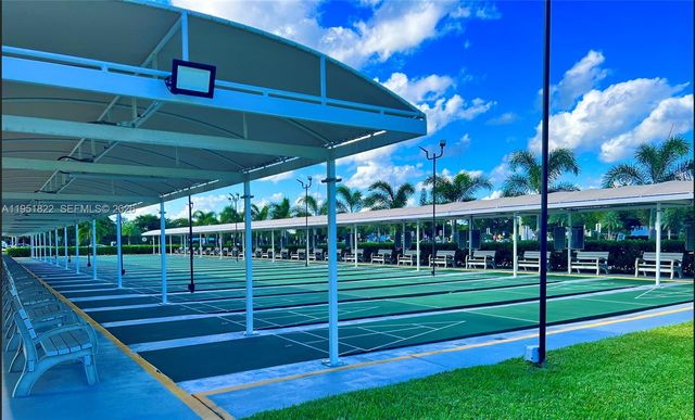 60 Markham C 60, Deerfield Beach, FL 33442