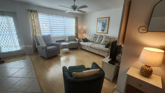 60 Markham C 60, Deerfield Beach, FL 33442