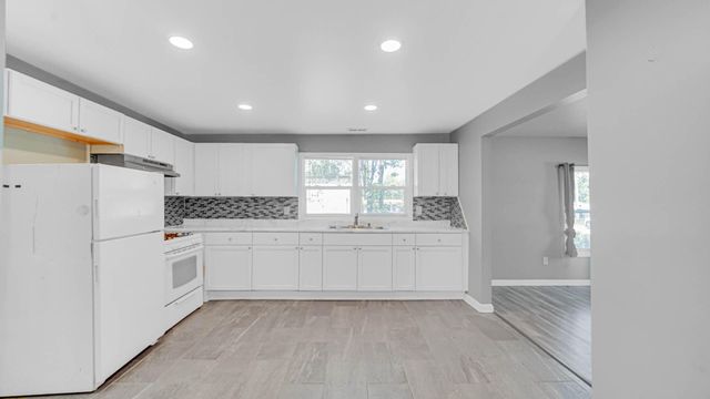 1977 W 47th Avenue, Gary, IN 46408