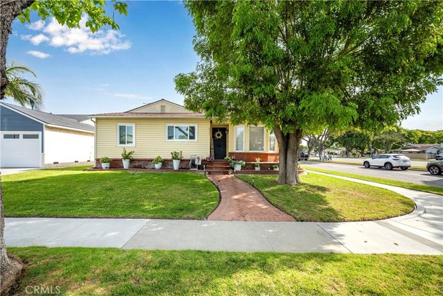 6571 E Brittain, Long Beach, CA 90808