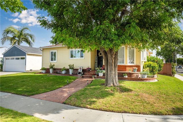 6571 E Brittain, Long Beach, CA 90808
