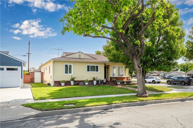 6571 E Brittain, Long Beach, CA 90808