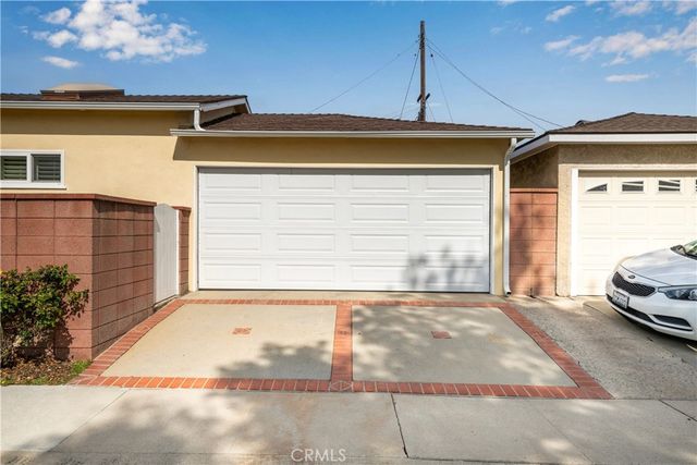 6571 E Brittain, Long Beach, CA 90808
