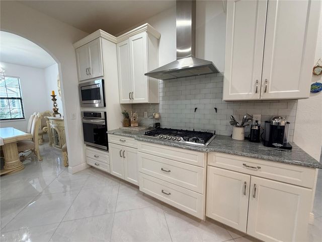 1876 CREEKS VISTA BOULEVARD, Lakeland, FL 33810