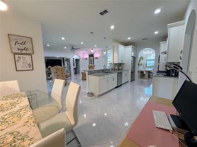 1876 CREEKS VISTA BOULEVARD, Lakeland, FL 33810