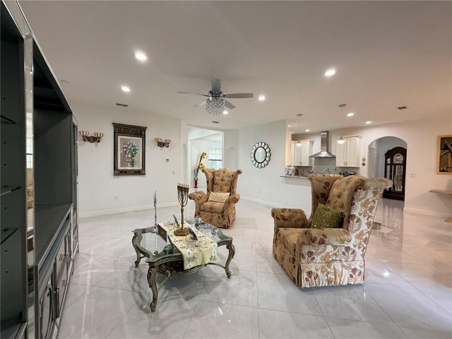 1876 CREEKS VISTA BOULEVARD, Lakeland, FL 33810