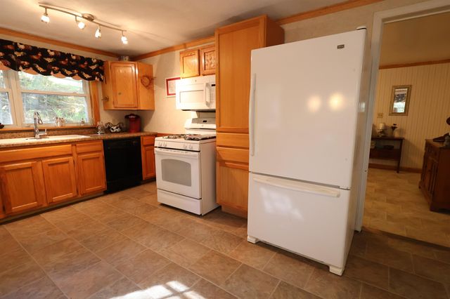 1001 Woodstock Road, Hartford, VT 05001