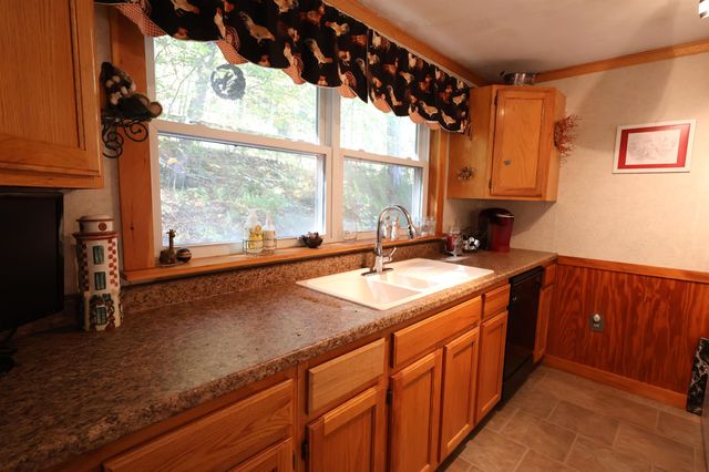 1001 Woodstock Road, Hartford, VT 05001