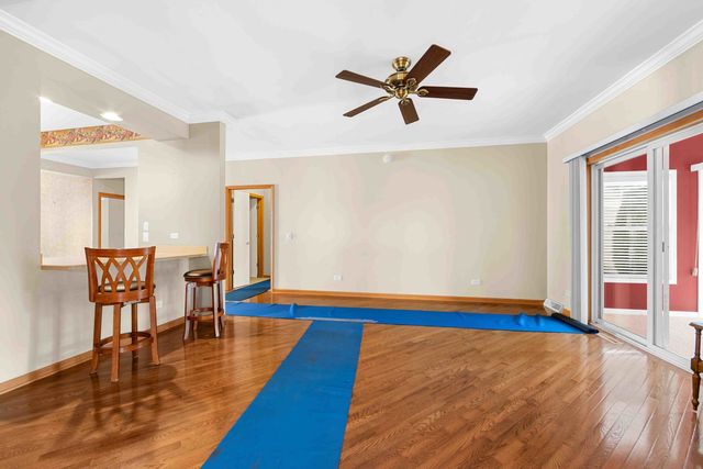 102 Hitching Post Lane, Grayslake, IL 60030