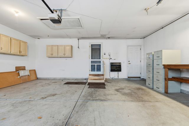 102 Hitching Post Lane, Grayslake, IL 60030