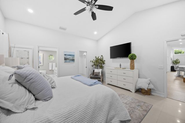 12677 Headwater Circle, Wellington, FL 33414