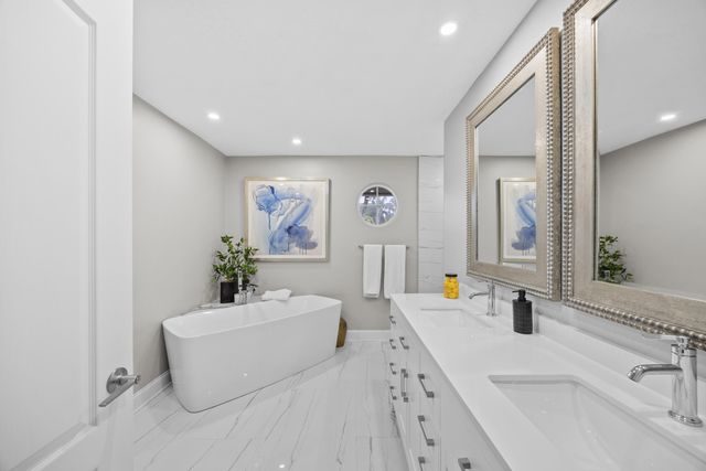 12677 Headwater Circle, Wellington, FL 33414