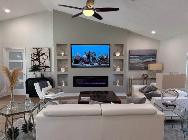 12677 Headwater Circle, Wellington, FL 33414