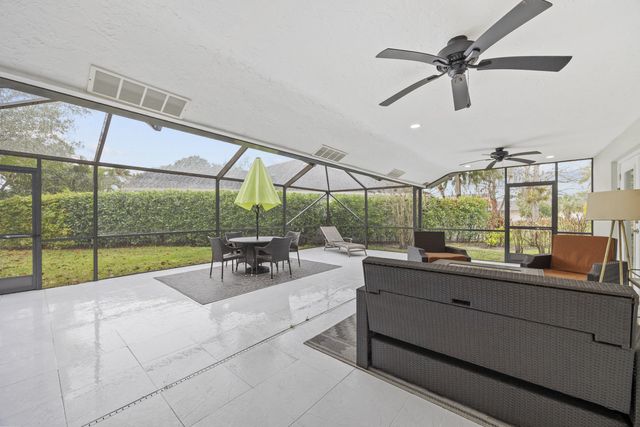 12677 Headwater Circle, Wellington, FL 33414