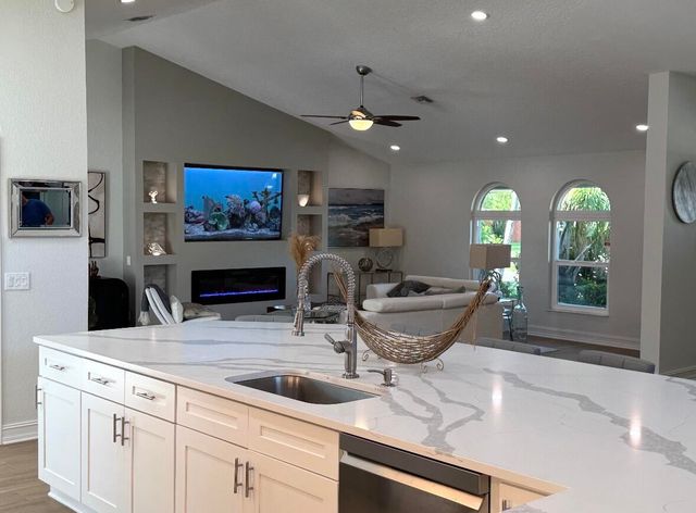 12677 Headwater Circle, Wellington, FL 33414