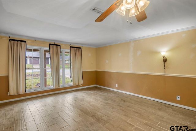 3316 Lynnwood Dr, Tyler, TX 75701
