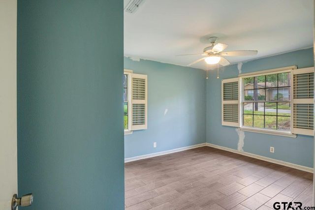 3316 Lynnwood Dr, Tyler, TX 75701