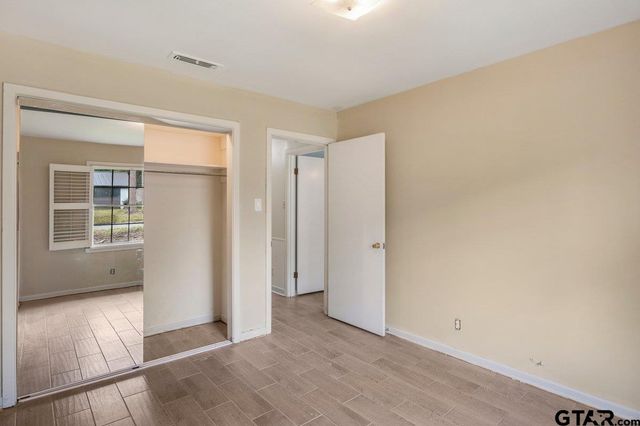 3316 Lynnwood Dr, Tyler, TX 75701