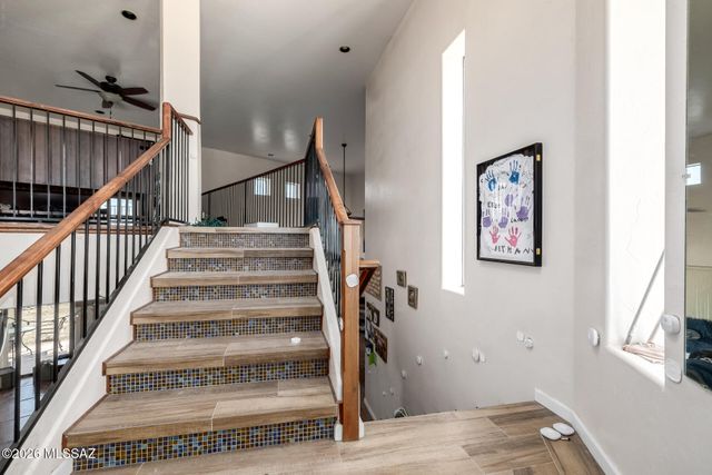9724 N Carolanne Drive, Tucson, AZ 85742
