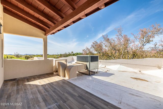 9724 N Carolanne Drive, Tucson, AZ 85742