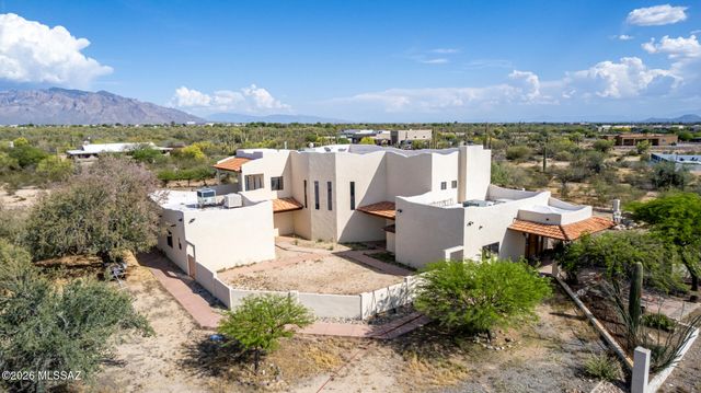 9724 N Carolanne Drive, Tucson, AZ 85742