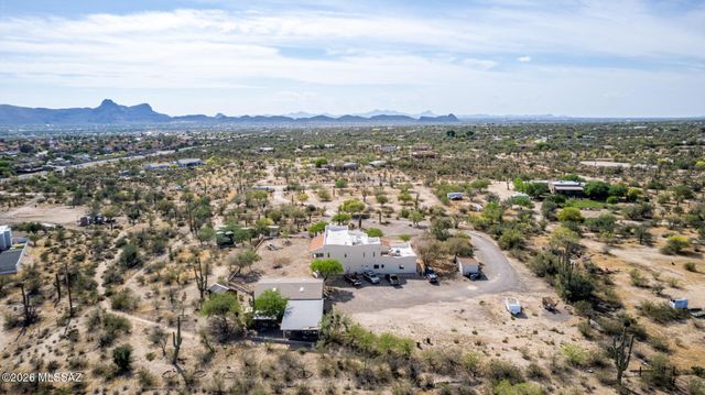 9724 N Carolanne Drive, Tucson, AZ 85742