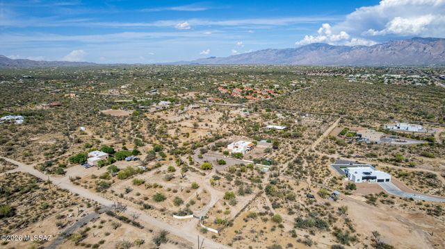 9724 N Carolanne Drive, Tucson, AZ 85742