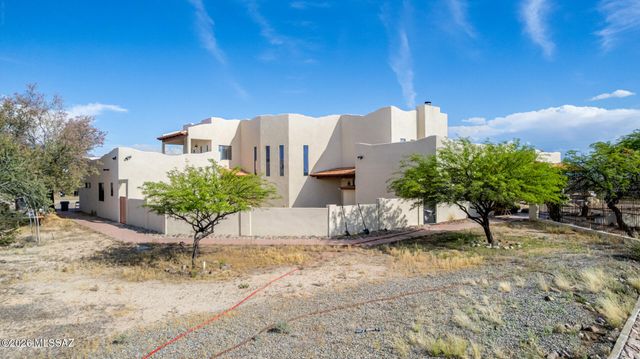9724 N Carolanne Drive, Tucson, AZ 85742