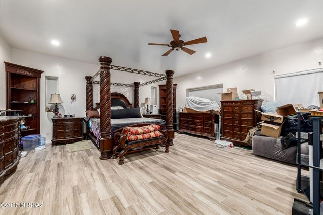 9724 N Carolanne Drive, Tucson, AZ 85742