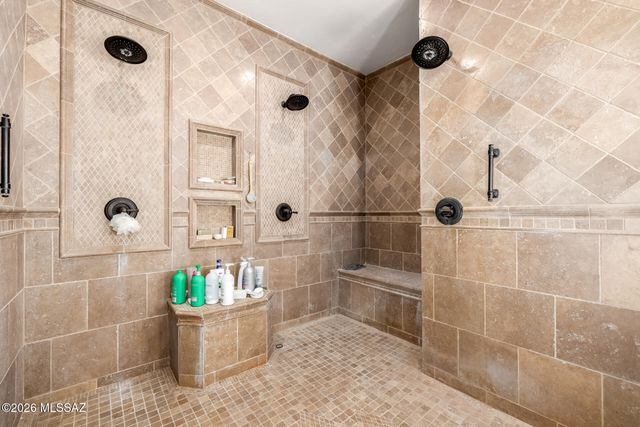9724 N Carolanne Drive, Tucson, AZ 85742
