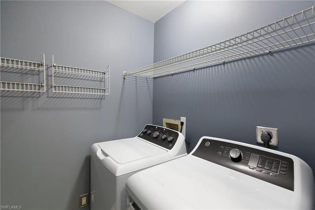 165 Bristol LN # C202, Naples, FL 34112