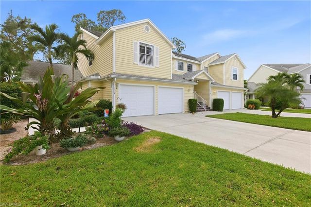 165 Bristol LN # C202, Naples, FL 34112