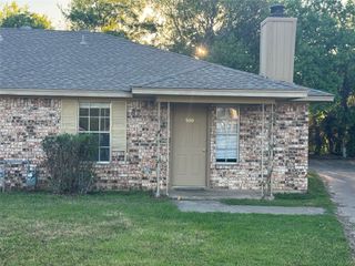 500 Renee Drive, Irving, TX 75061