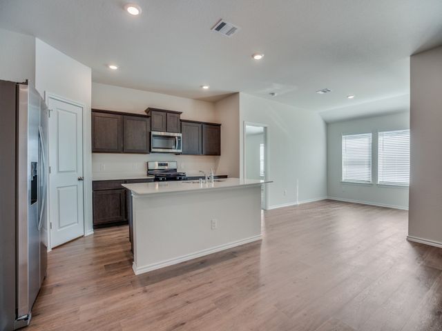 1328 Briar Hill Drive, Denton, TX 76207