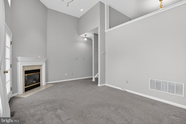 415 FORT HILL CIR, Fort Washington, PA 19034