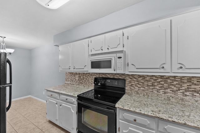 5237 Arboles Drive C, Houston, TX 77035