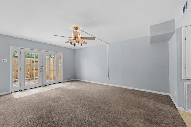 5237 Arboles Drive C, Houston, TX 77035