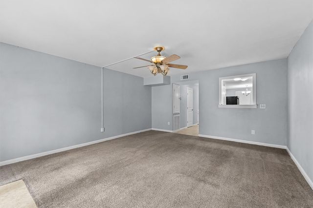 5237 Arboles Drive C, Houston, TX 77035