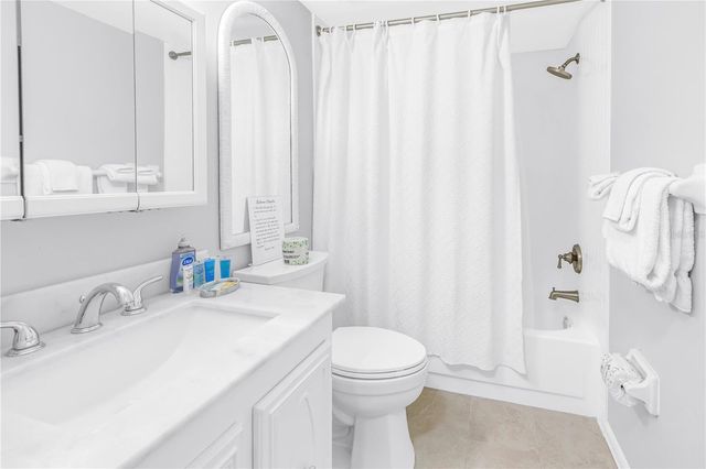 8565 W GULF BOULEVARD 23S, Treasure Island, FL 33706