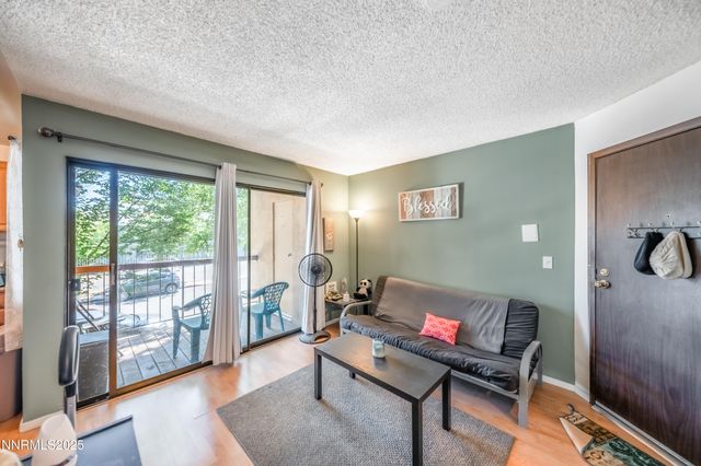 2700 Plumas St 211, Reno, NV 89509