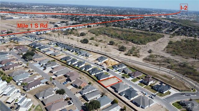 704 La Laguna Road, Mission, TX 78572