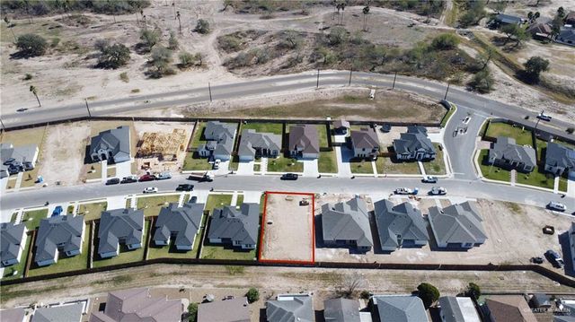 704 La Laguna Road, Mission, TX 78572