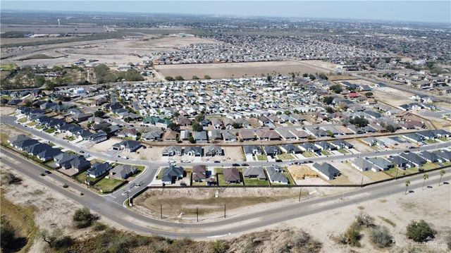 704 La Laguna Road, Mission, TX 78572