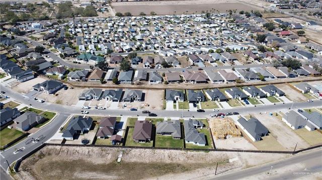 704 La Laguna Road, Mission, TX 78572