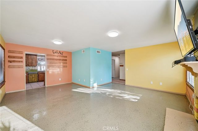 571 Oriole, Corona, CA 92879