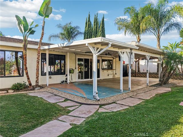 571 Oriole, Corona, CA 92879