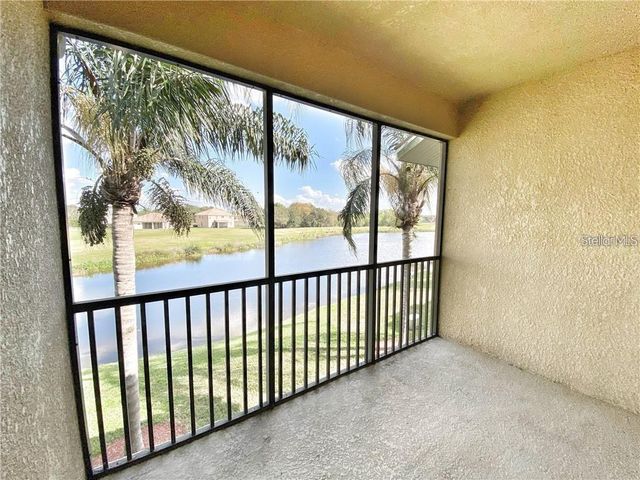 915 FAIRWAYCOVE LANE 208, Bradenton, FL 34212
