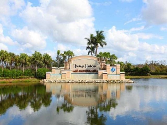 915 FAIRWAYCOVE LANE 208, Bradenton, FL 34212